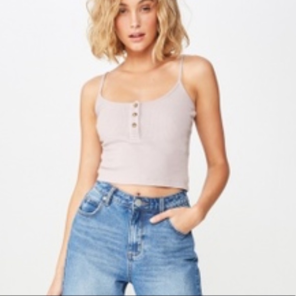 Button Tank - Picture 2 of 5